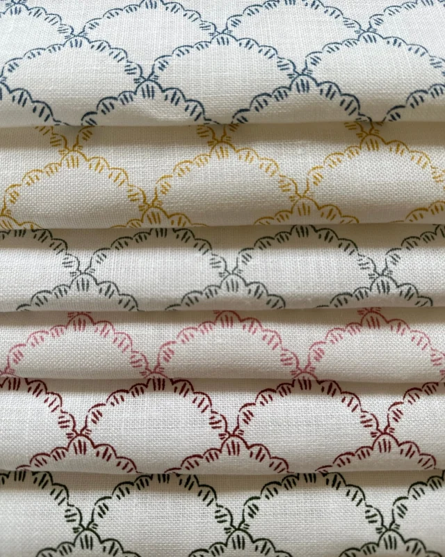 B E T S Y our delicate and pretty scallop linen and stunning matching wallpaper. We love this one for all ages!

Samples can be ordered directly online at www.cinny.co.uk